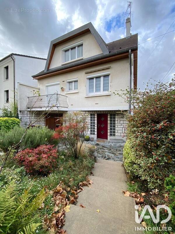 Photo 1 - Maison à GOURNAY-SUR-MARNE