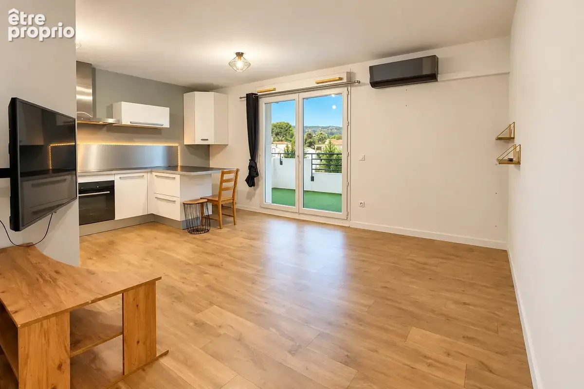 À Vendre - T3 53,55 m2 avec balcon et 2 parkings   Châteauneuf-les-Martigues - photo 1