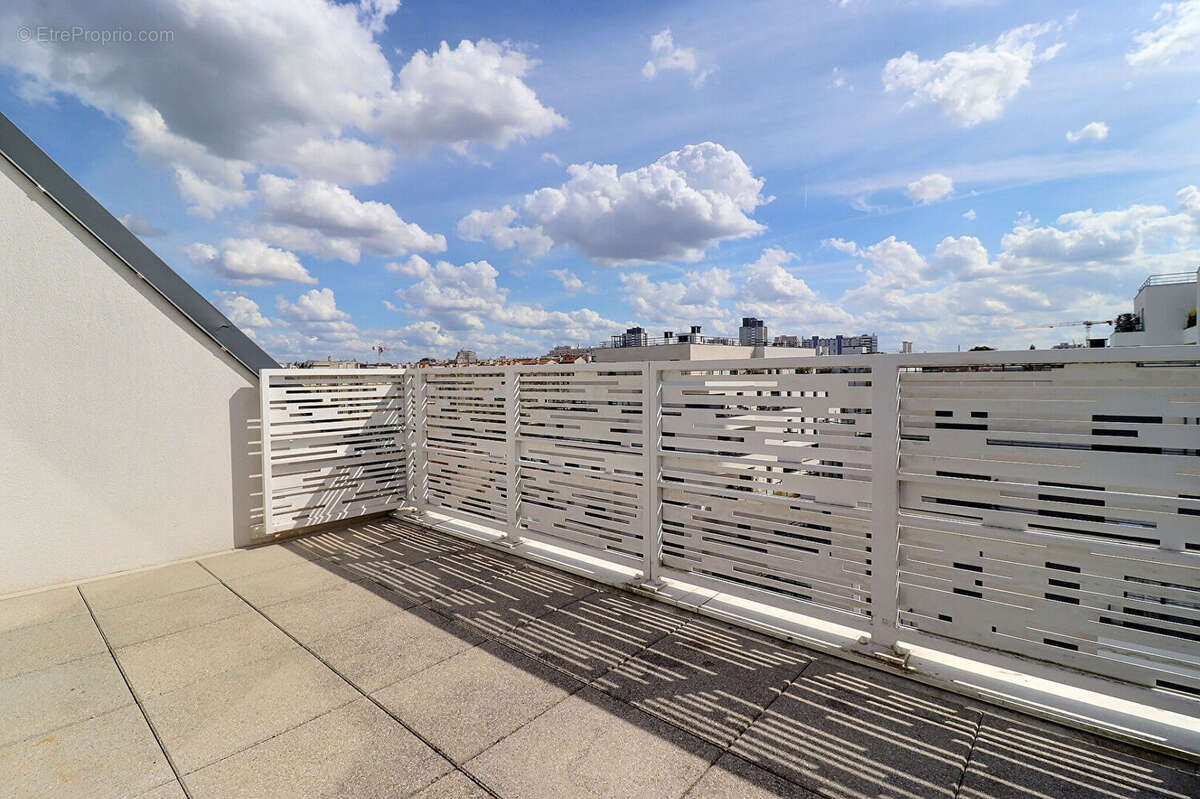 Appartement à COLOMBES