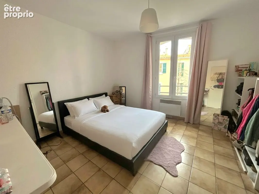 A vendre appartement de type 2 dans le centre de martigues - photo 2
