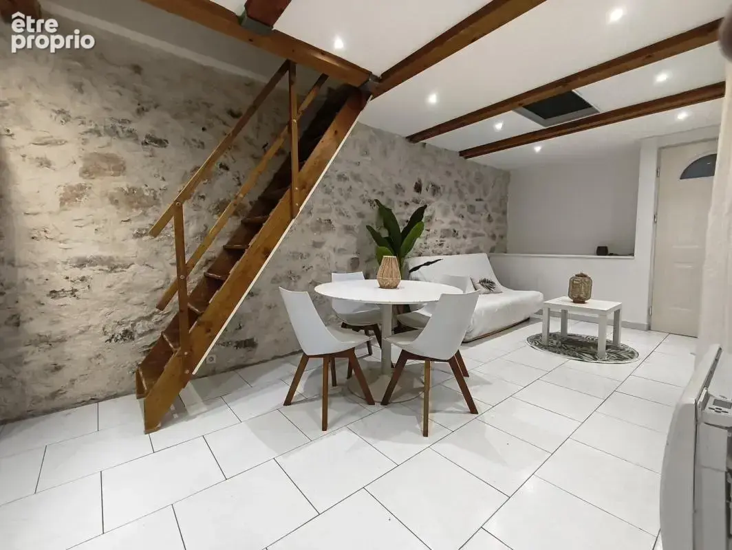 Appartement duplex  T3  avec balcon - proche gare - photo 3