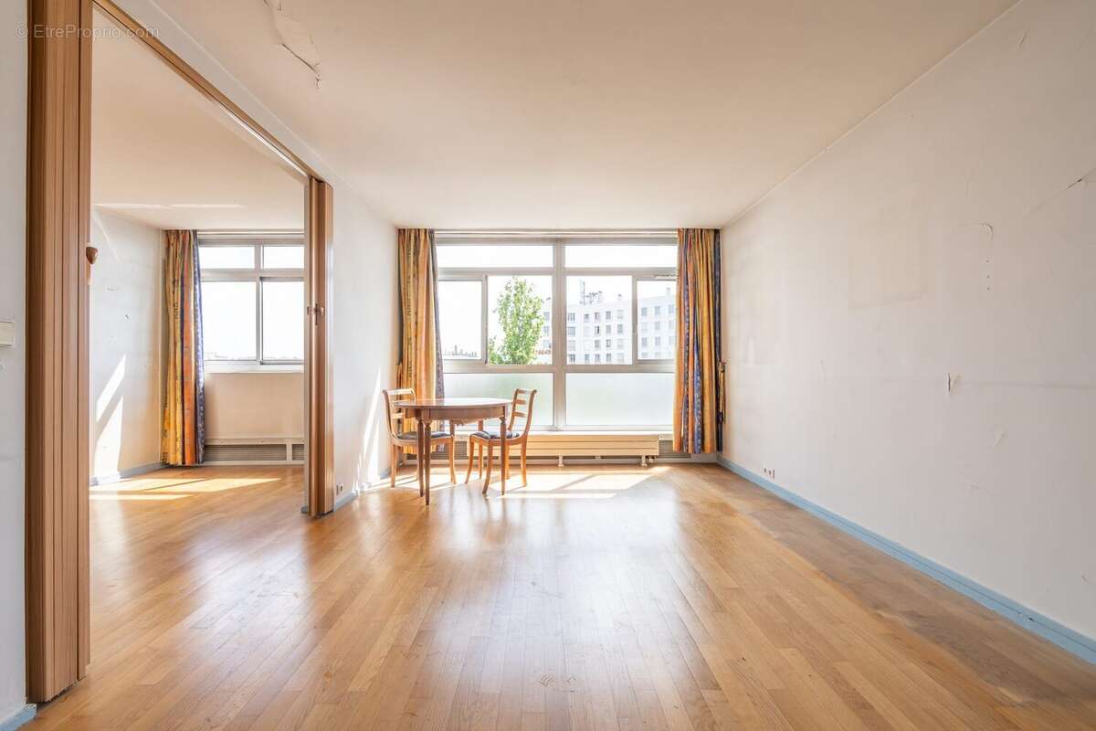 Appartement à PARIS-12E