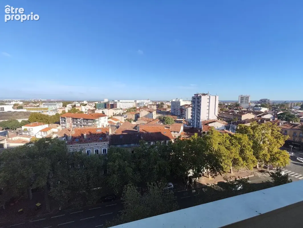 Toulouse  t4 au 9? étage : une vue panoramique sur la ville rose ! - photo 13