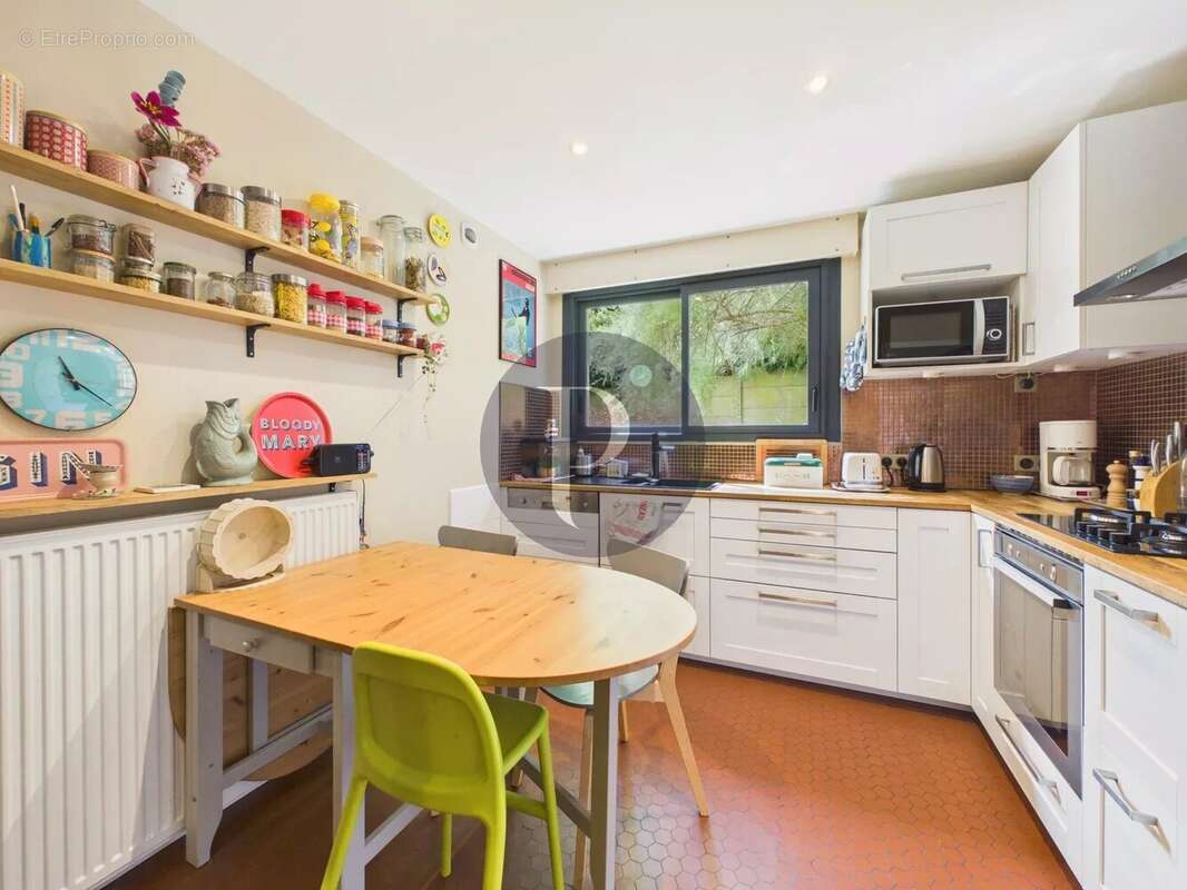 Appartement à CHATENAY-MALABRY
