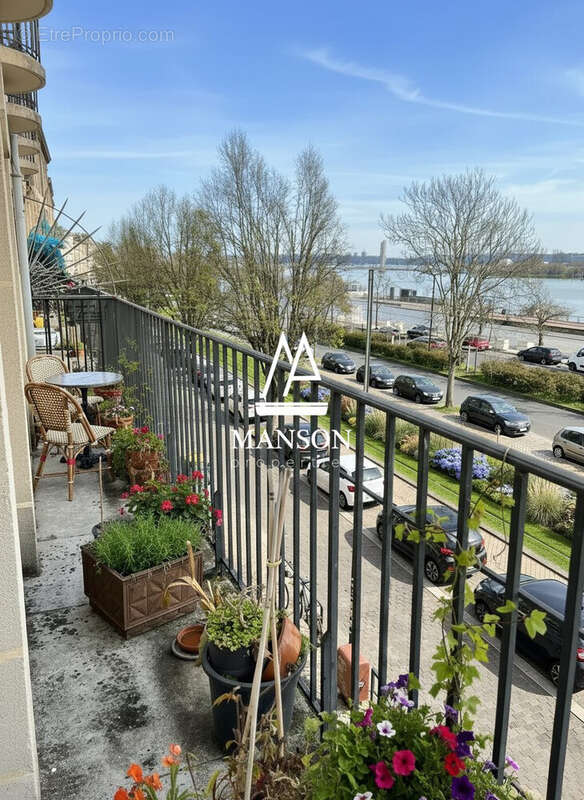 Appartement à BORDEAUX