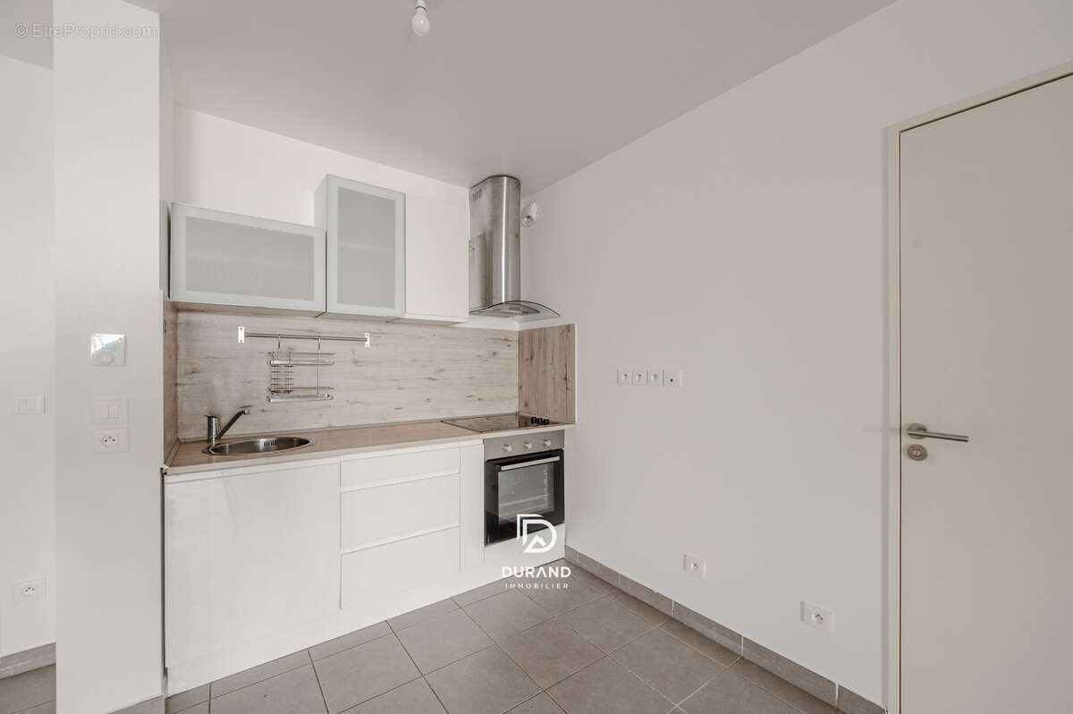 Appartement à MARSEILLE-2E