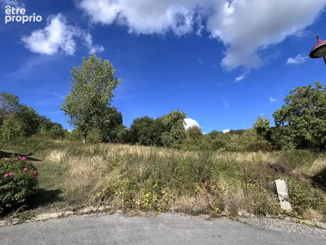 Terrain à DIZY
