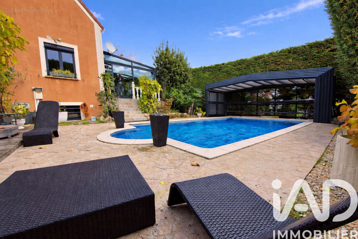 Photo 2 - Maison à MANDRES-LES-ROSES