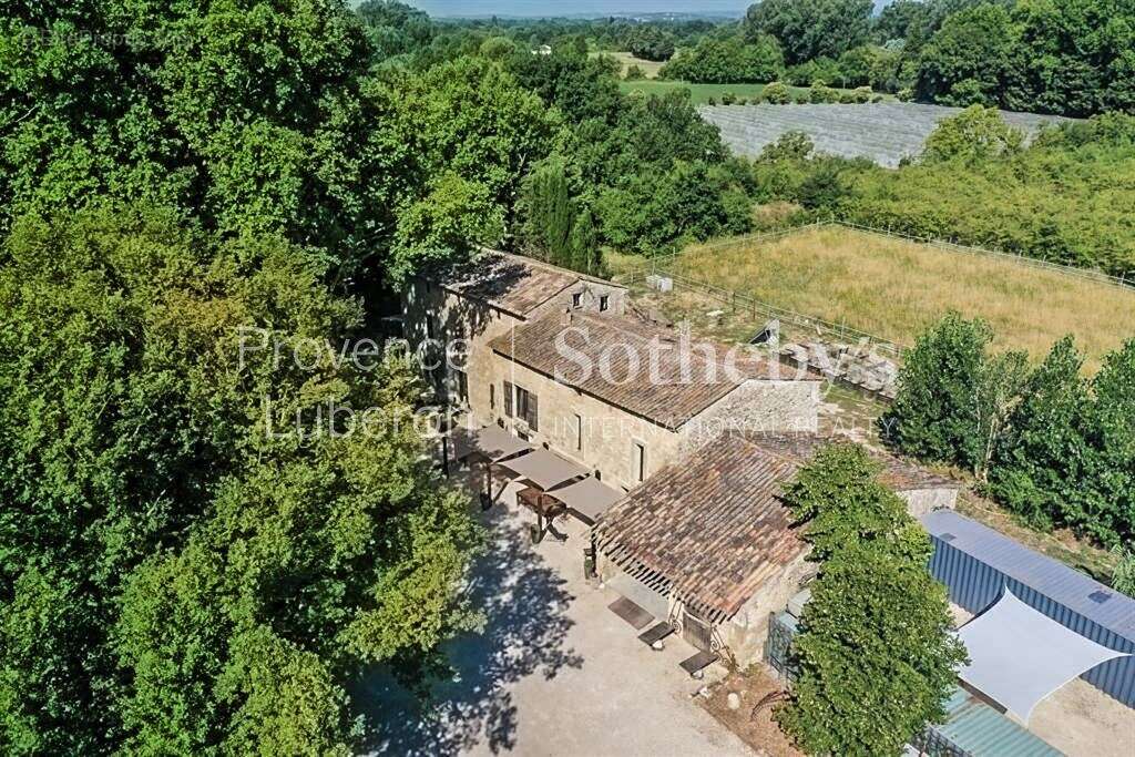 Mas authentique en Provence - photo 17