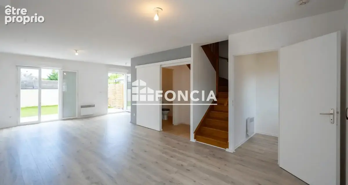 Bourg-Les-Valence - Maison 98m² - 4 chambres - Carport - photo 8
