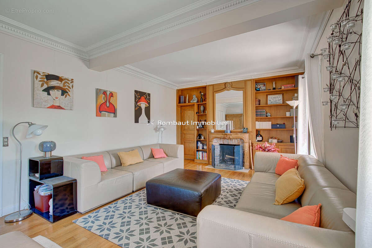 Maison à LA CELLE-SAINT-CLOUD