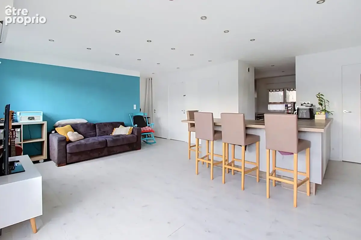 A VENDRE en EXCLUSIVITE Appartement DRAGUIGNAN T3 66,4 m2 - Résidence sécurisée - Balcon - Lumineux - Parking - photo 1