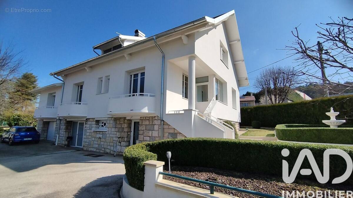 Photo 1 - Maison à OYONNAX
