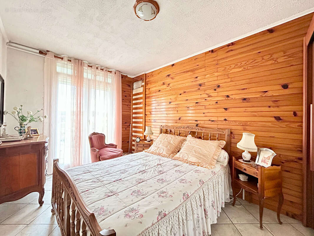 Appartement à MARIGNANE