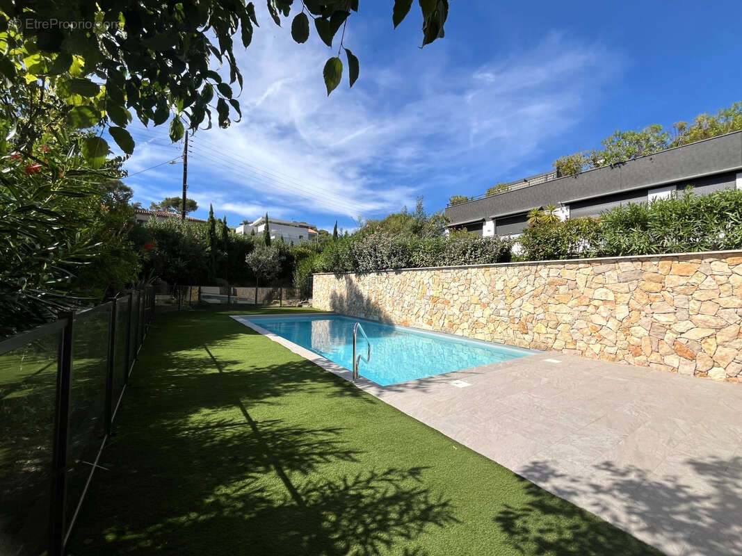 Appartement à SAINT-RAPHAEL