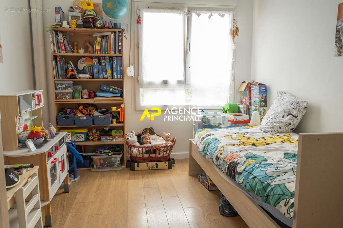 Sartrouville - La Croix Blanche - Appartement 4 pièces 67.10 m2 avec parking et cave - photo 10