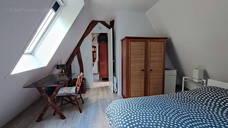 Maison à LE BEC-HELLOUIN