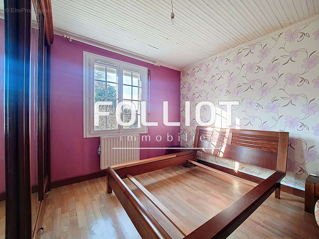 Maison à LA HAYE-DU-PUITS