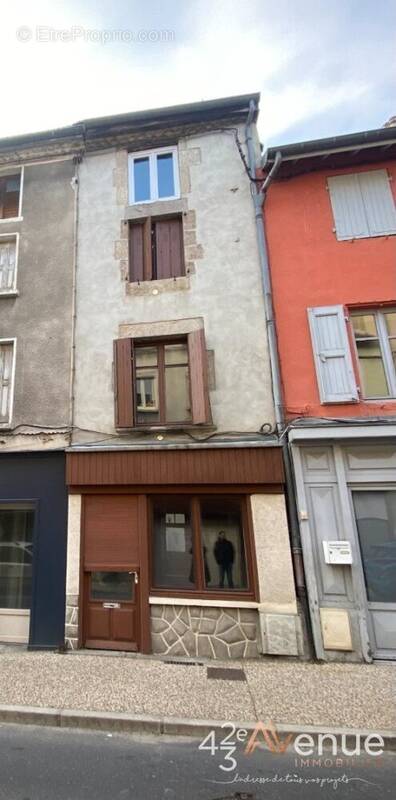 Appartement à YSSINGEAUX