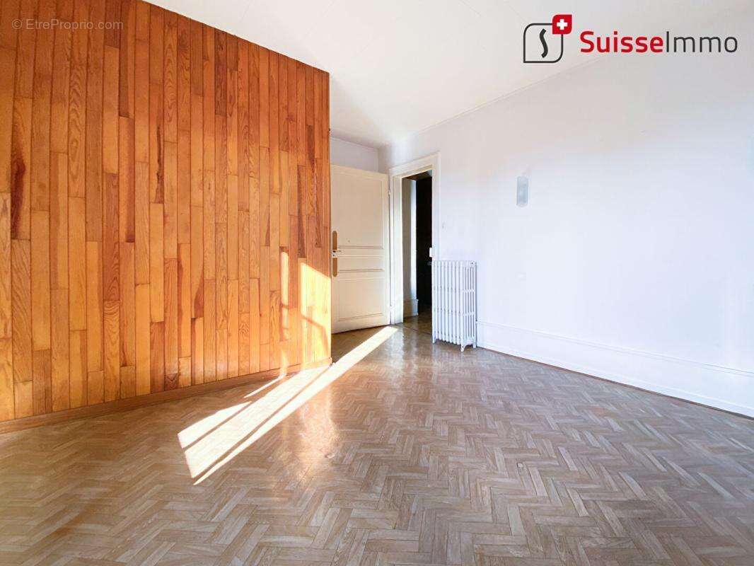 Maison à AUDINCOURT