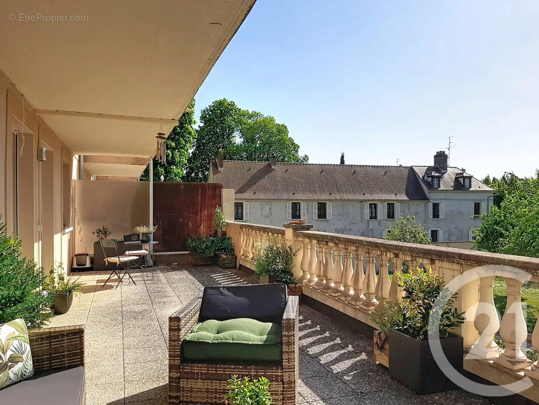 Appartement à SENS
