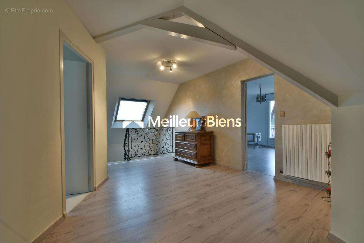 Maison à LUSIGNY-SUR-BARSE