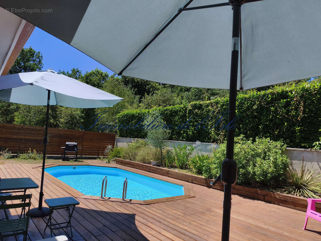Villa sur rez-de-jardin avec sauna et piscine - photo 6