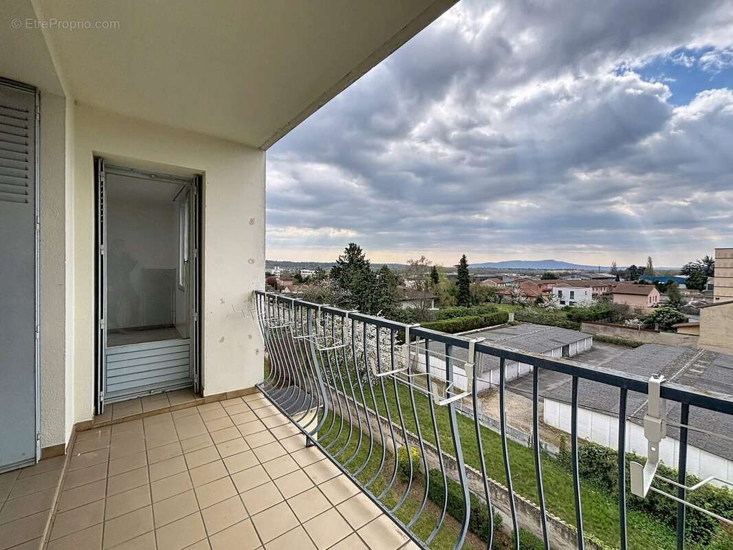 Appartement à VILLEFRANCHE-SUR-SAONE