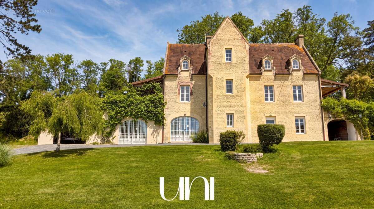 Maison à SECQUEVILLE-EN-BESSIN
