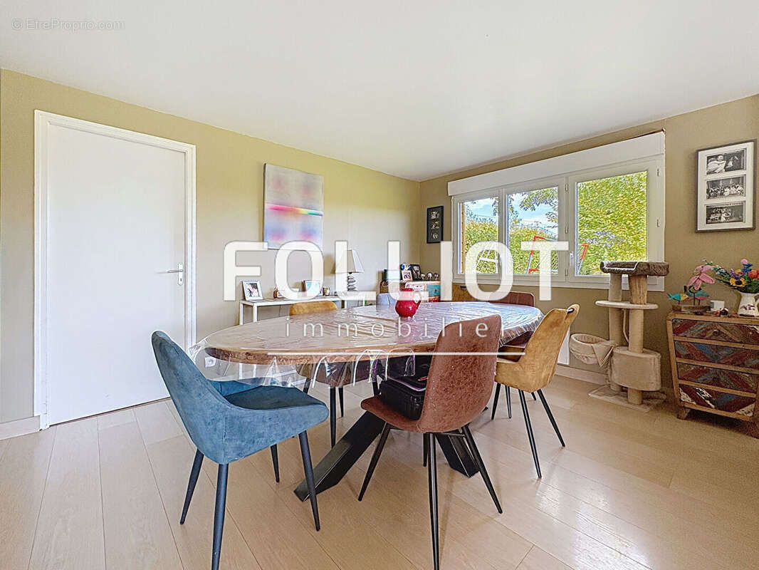 Maison à SAINT-AMAND