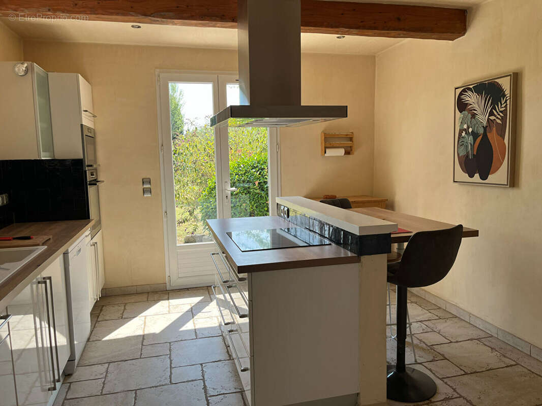 Maison à MAILLANE