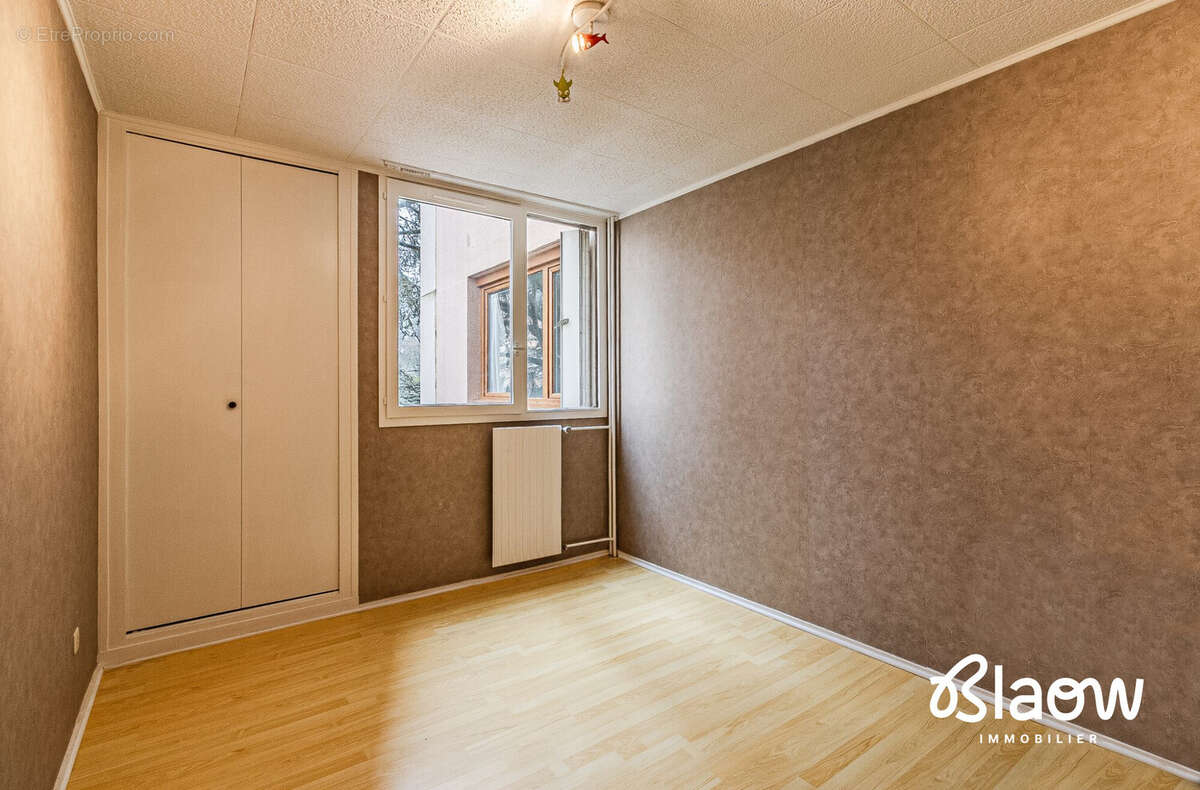 Appartement à DECINES-CHARPIEU