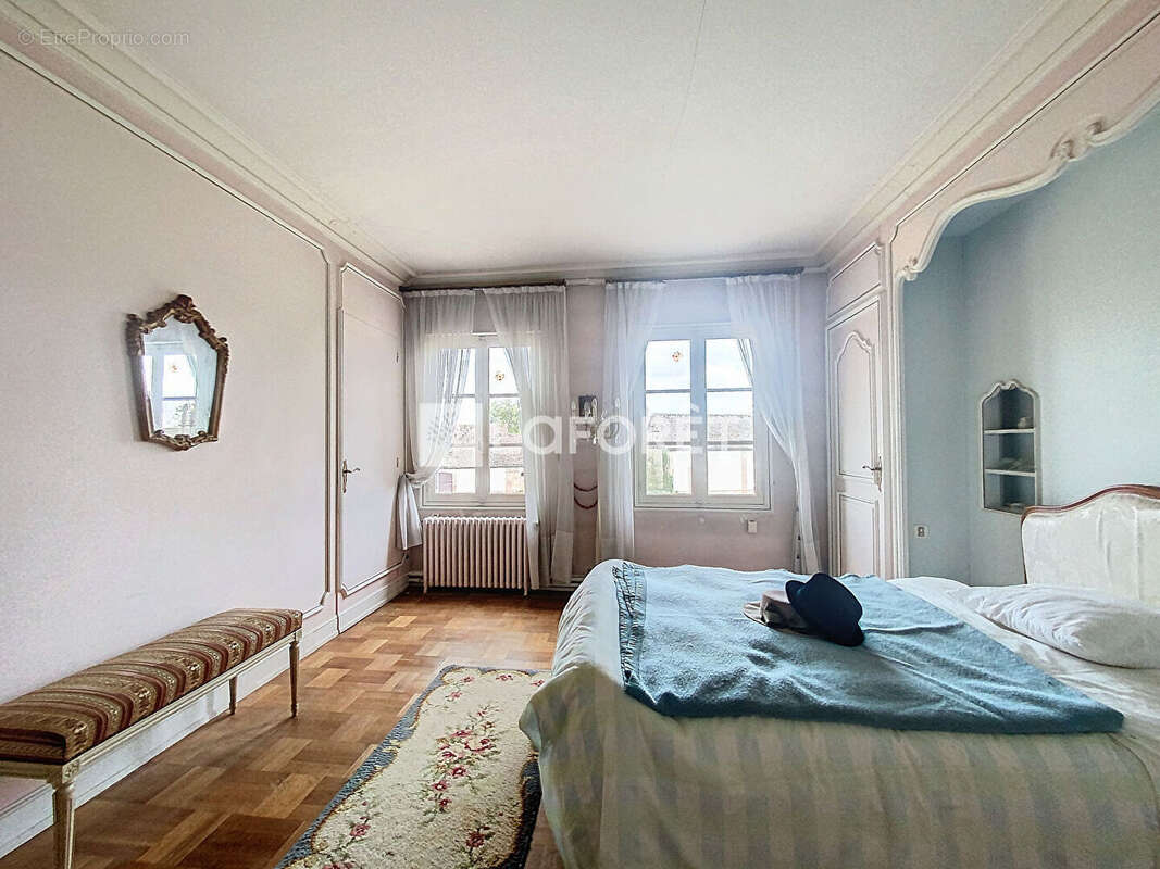 Maison à ILLIERS-L'EVEQUE