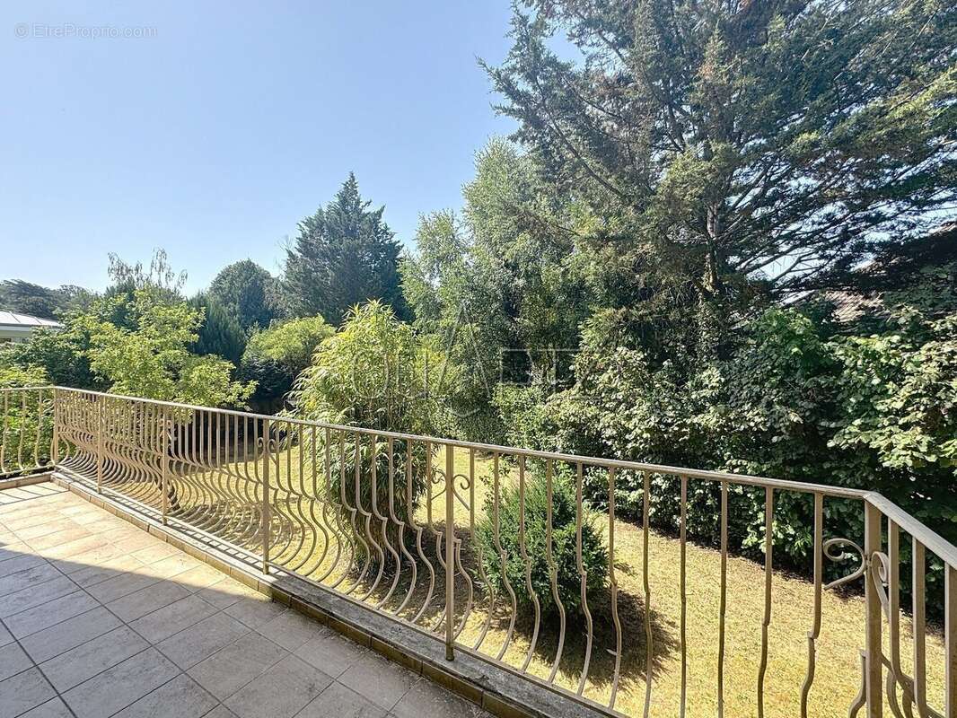 Maison à VERSAILLES