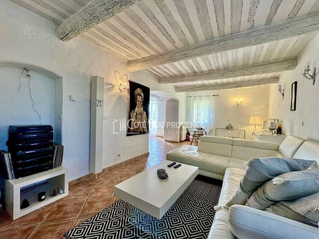 Maison à MAZAN