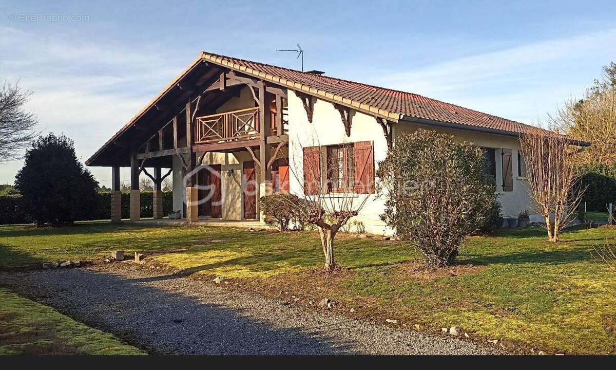 Maison à SORT-EN-CHALOSSE