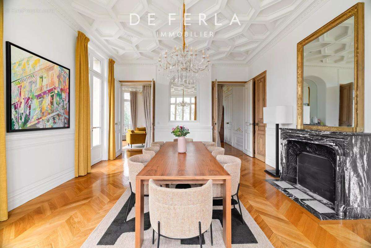 Maison à LE VESINET