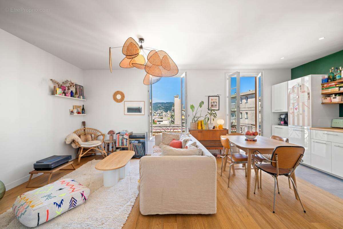 Appartement à NICE