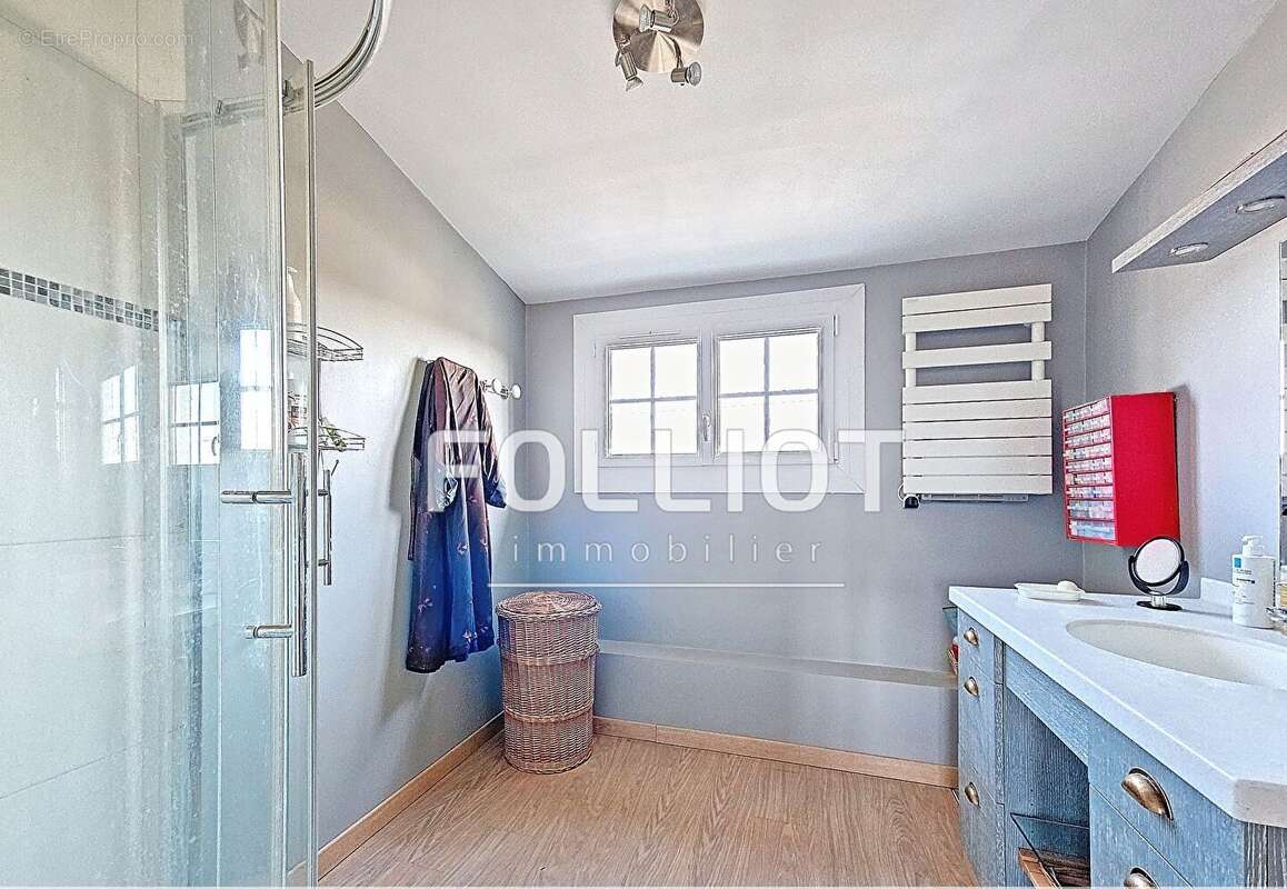 Maison à DOUVRES-LA-DELIVRANDE