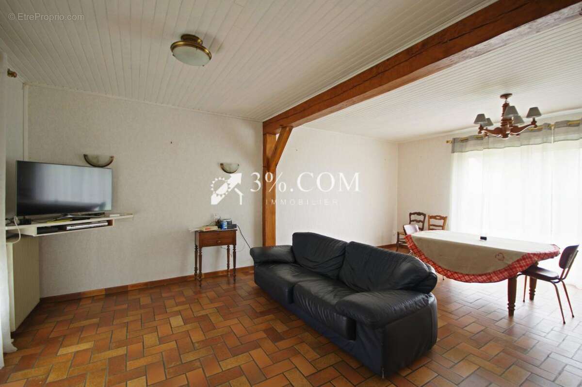 Maison à DOMART-EN-PONTHIEU