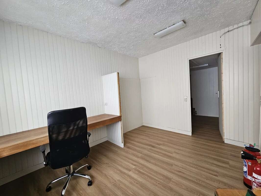 Commerce à GENTILLY