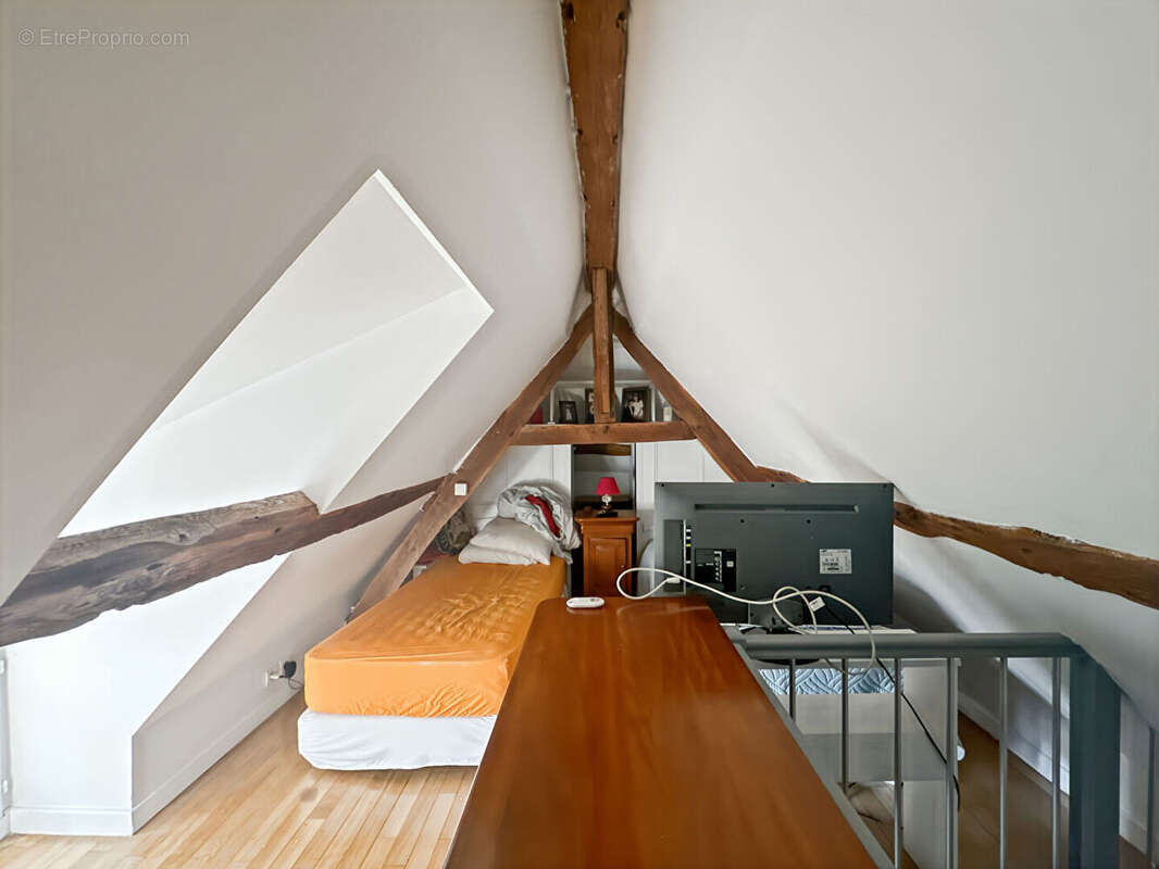 Maison à ILLIERS-L&#039;EVEQUE