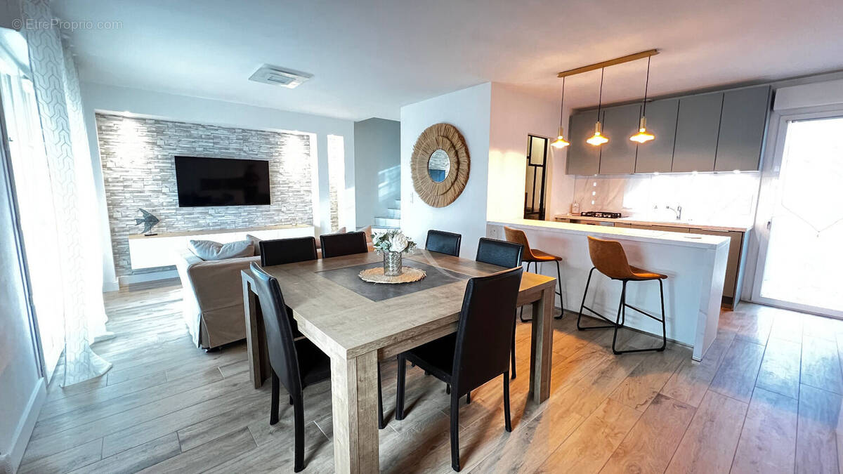 Maison à SAINT-SULPICE-DE-ROYAN