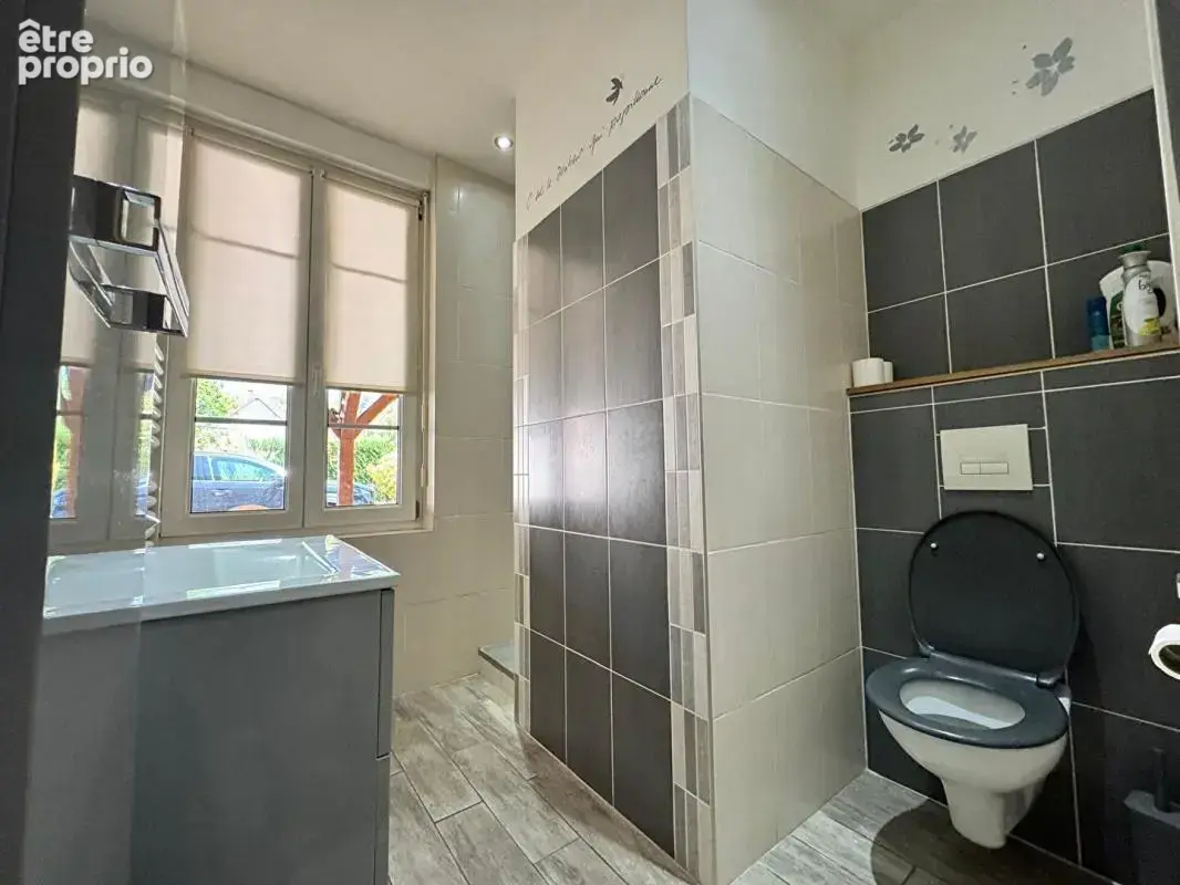 Maison Theillay 10 pièce(s) 220 m2 - photo 5
