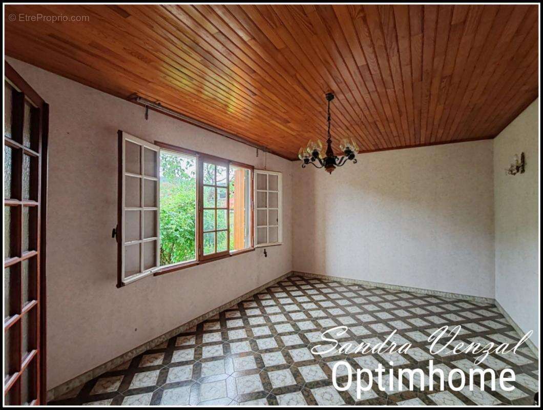 Exclusivite ! maison de plain pied avec jardin, garage, cave et veranda - photo 9
