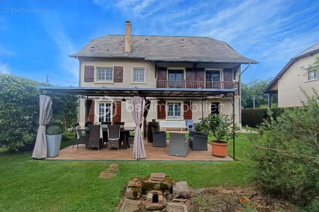 Maison à OLORON-SAINTE-MARIE