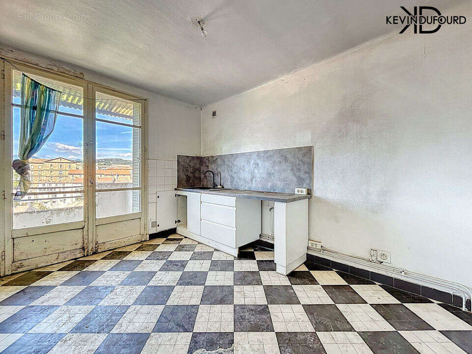 Appartement à AUBENAS