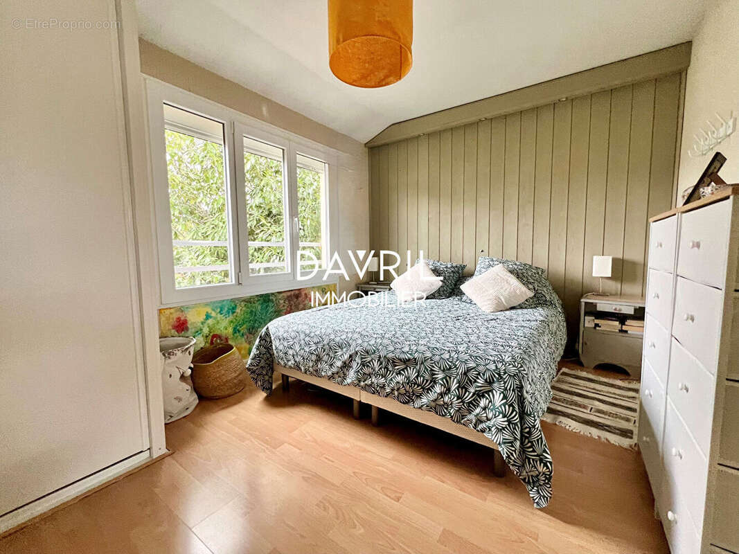 Maison à CONFLANS-SAINTE-HONORINE