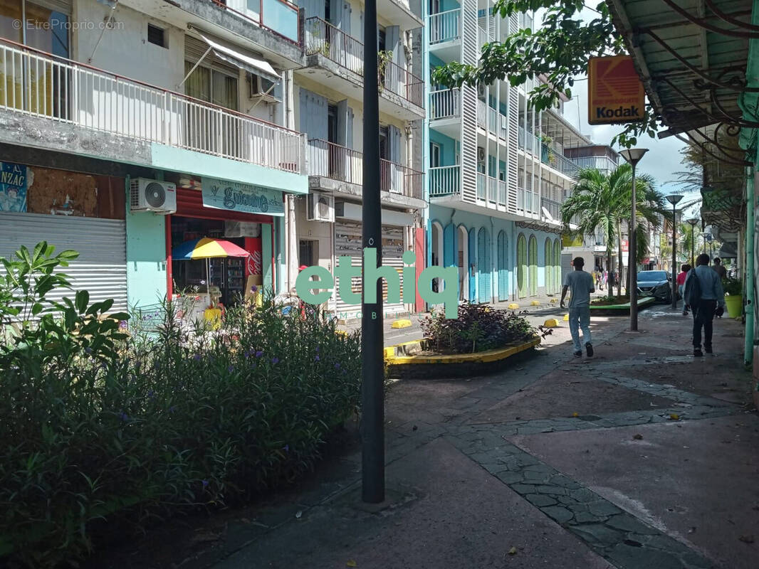 Appartement à POINTE-A-PITRE