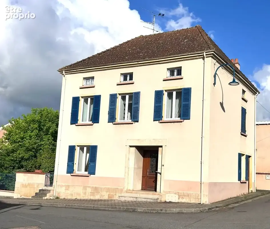 Maison 7 pièces 163 m² à vendre à Briennon (42720) - photo 9